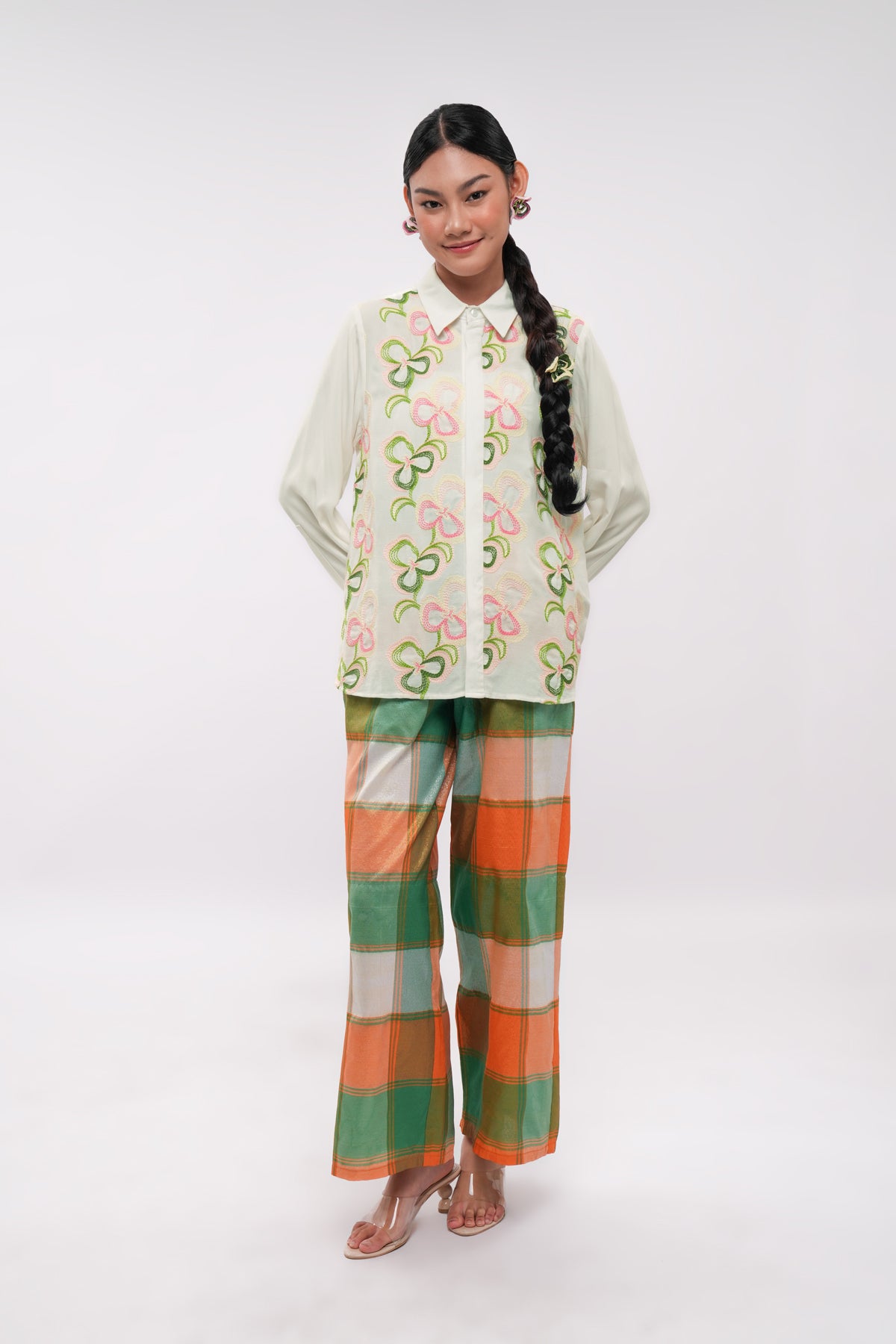 Averin Embroidery Shirt - Milk