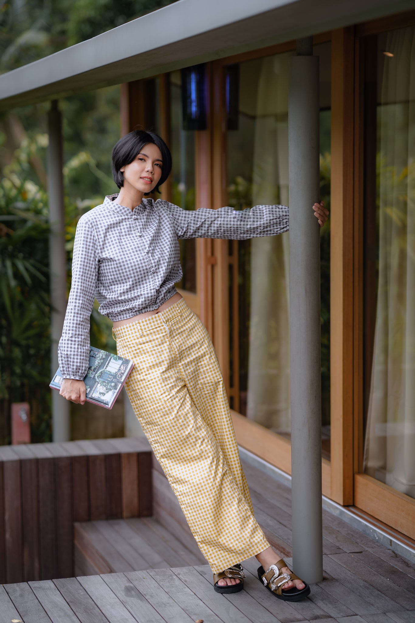 BASIC GINGHAM PANTS IN YELLOW