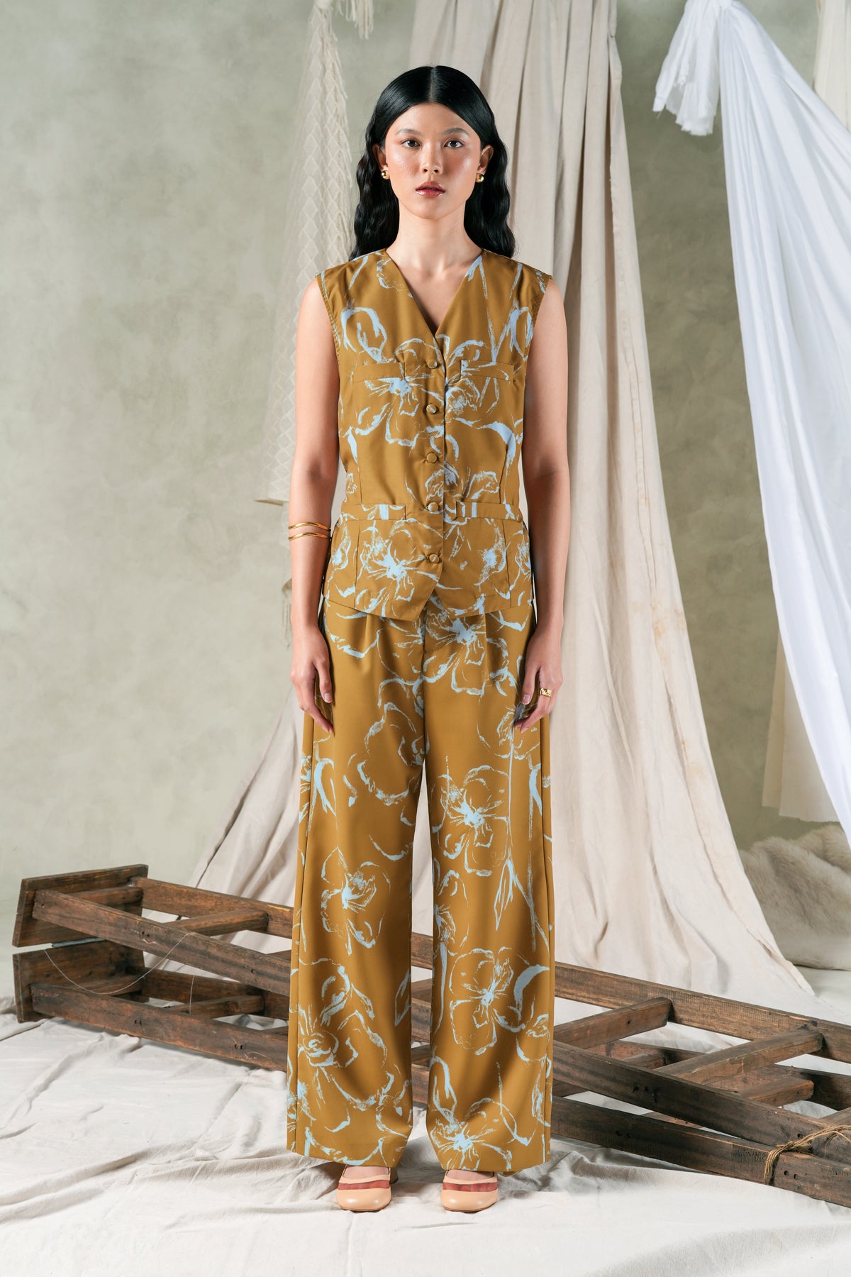 Fioren Pocket Vest - Ochre