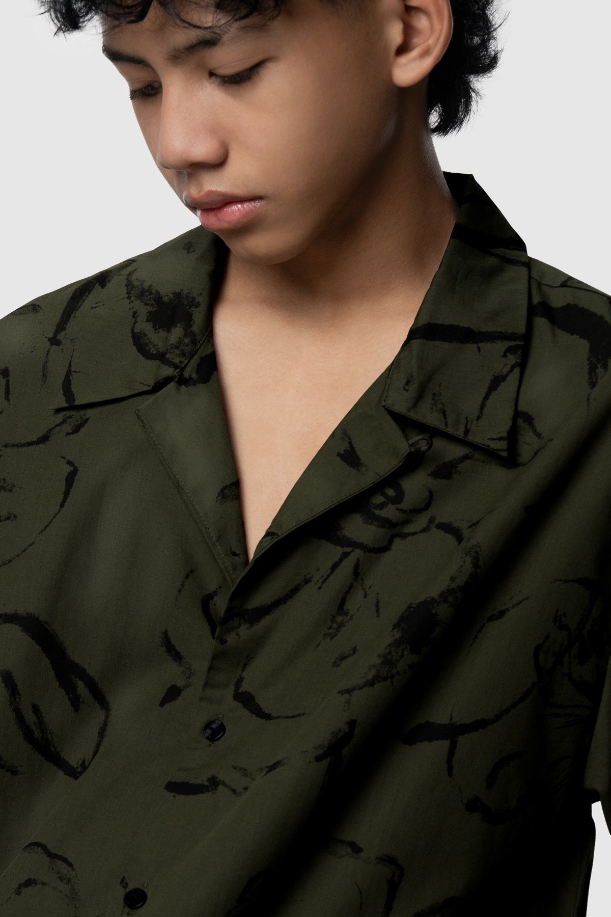 Gravorn Men Shirt - Pickle