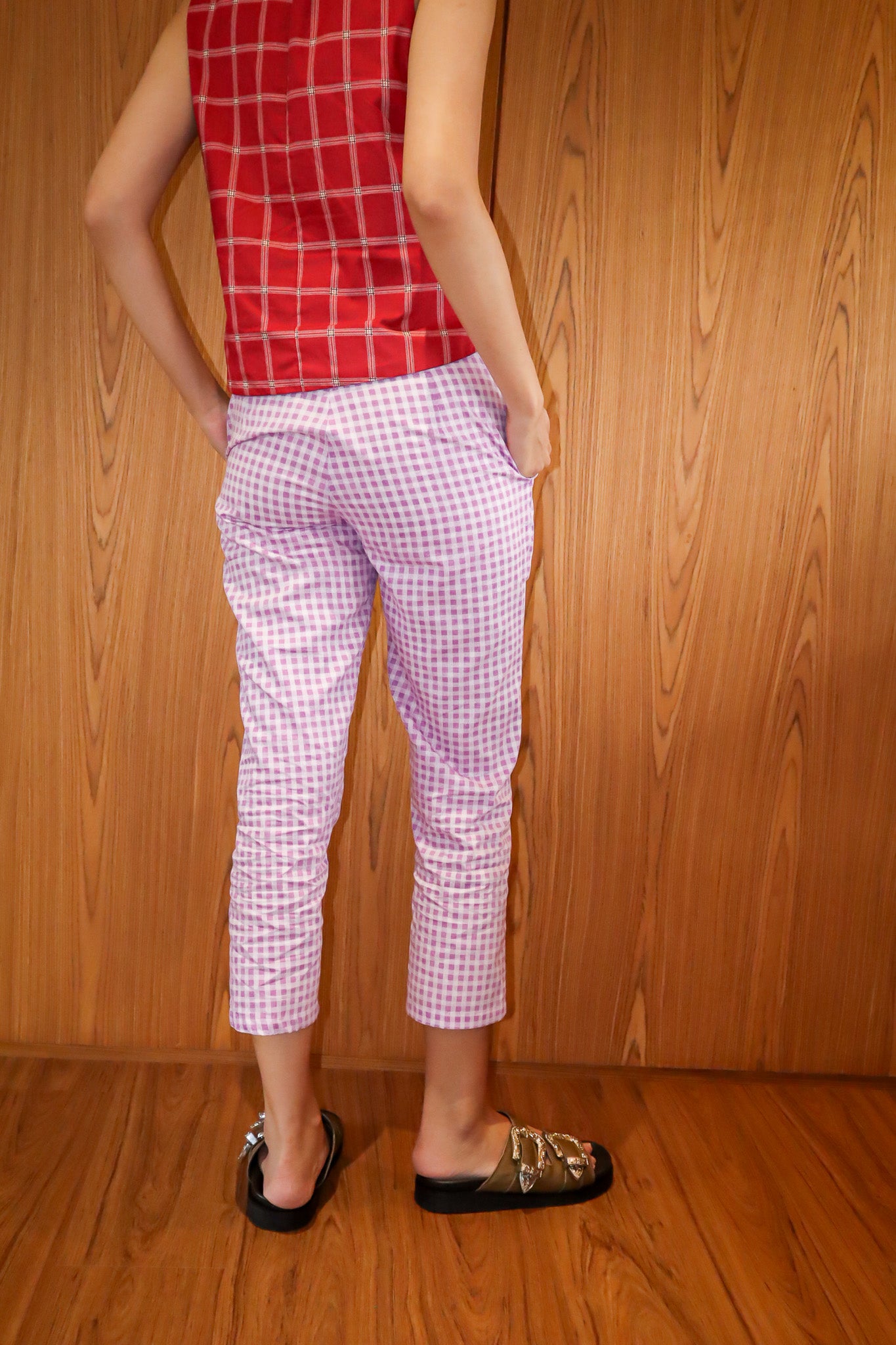 BASIC GINGHAM PENCIL PANTS IN LILAC