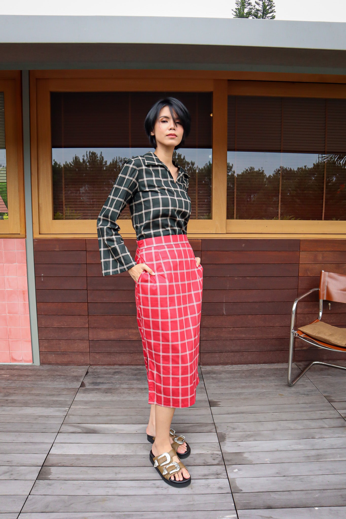 BASIC SQUARE SKIRT IN MAROON