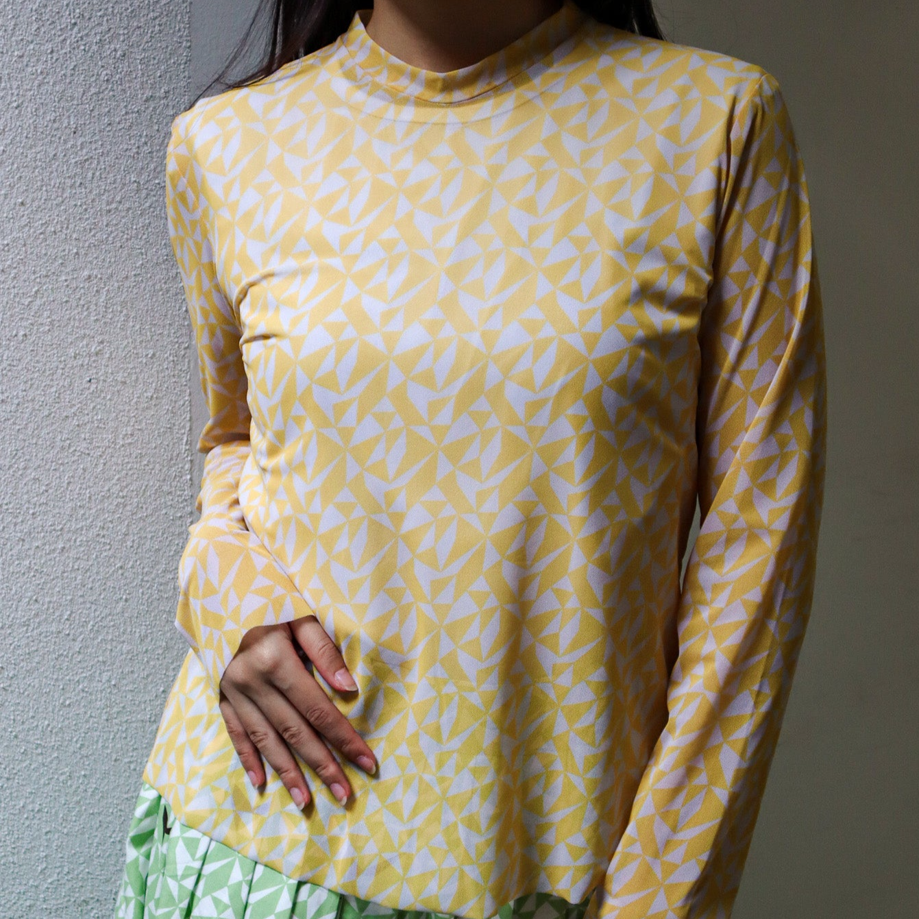HORIZON MESH TOP IN YELLOW