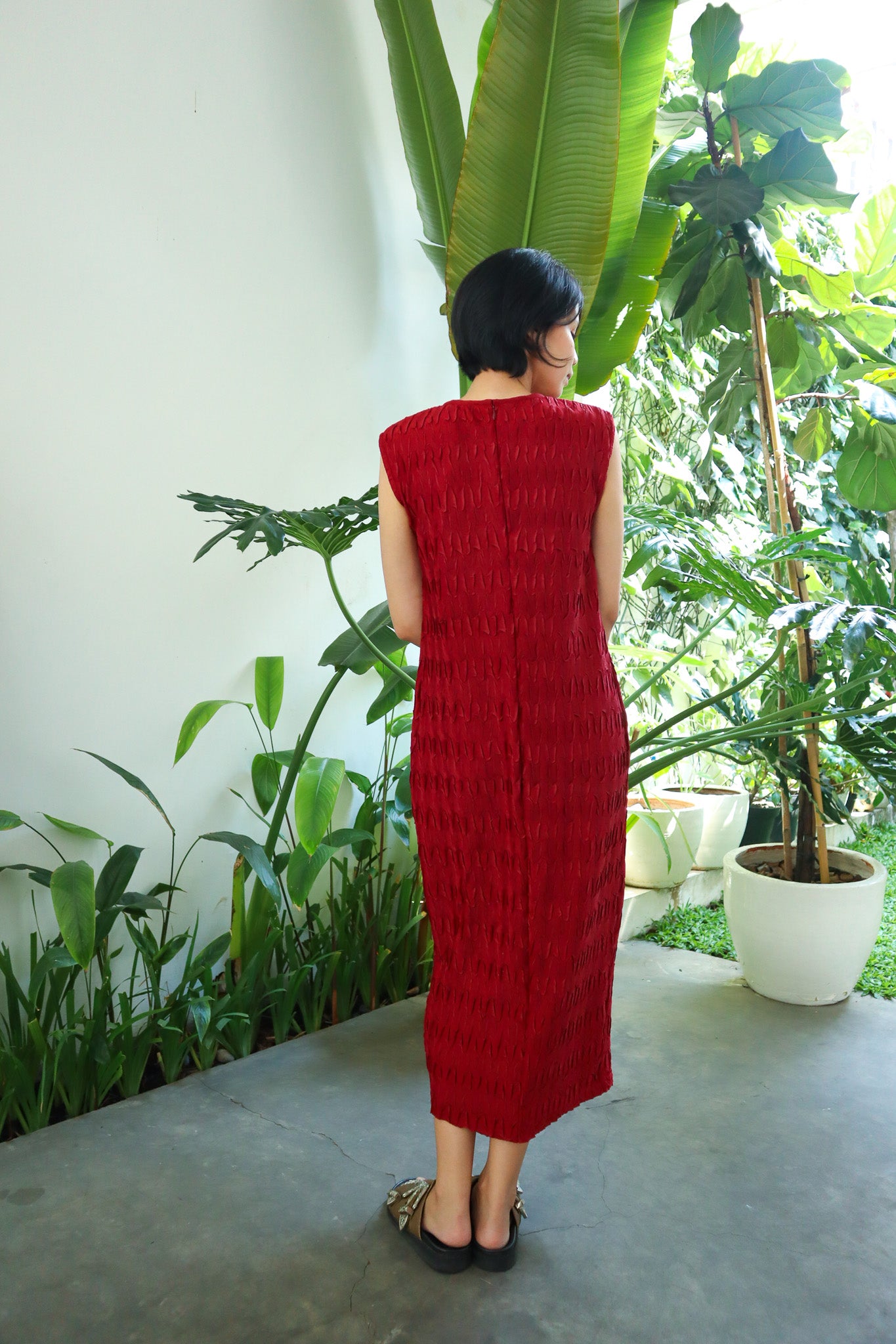 MAROON PLEATS DRESS