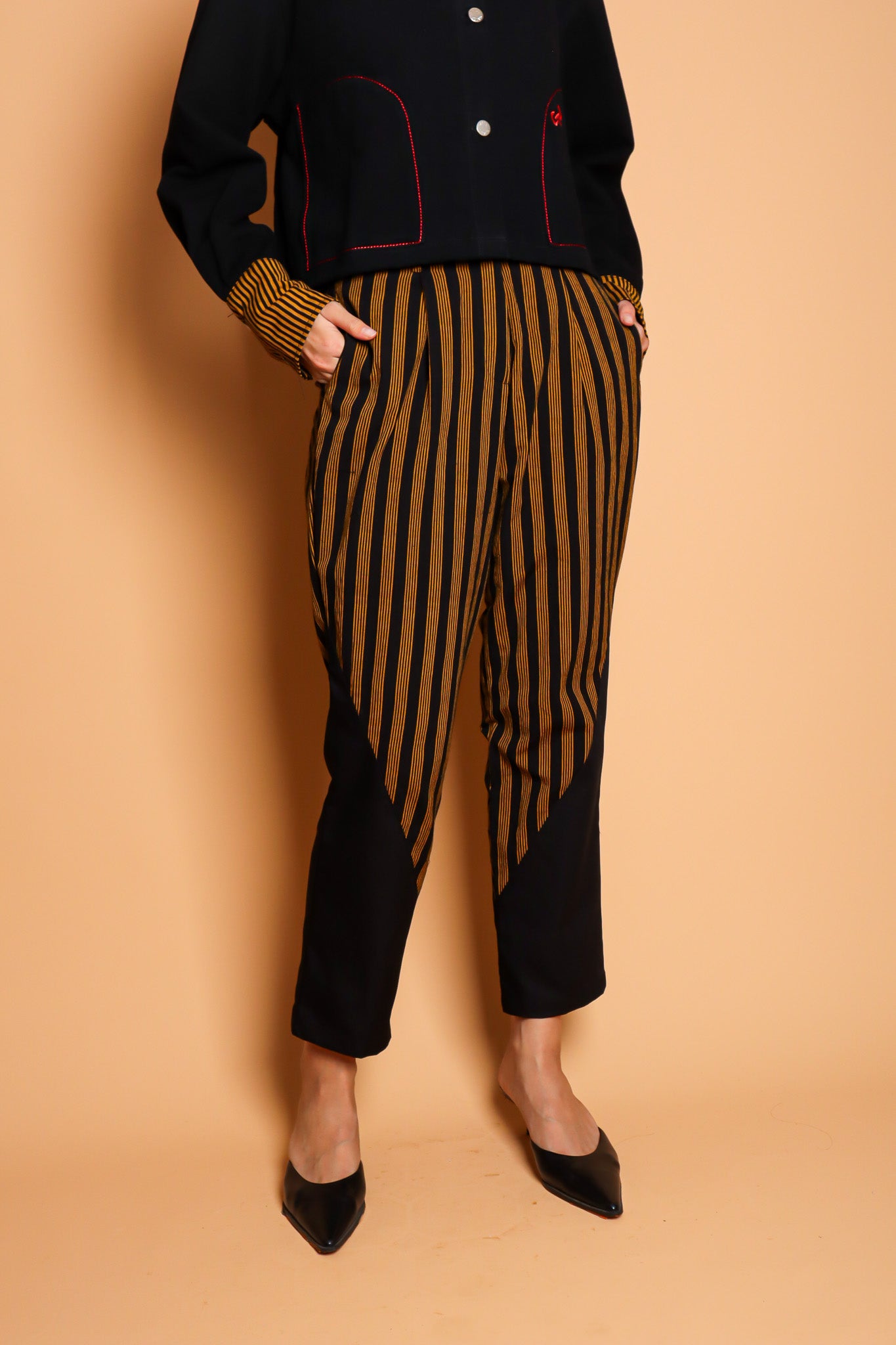 WASTRA MIX PANTS IN BLACK