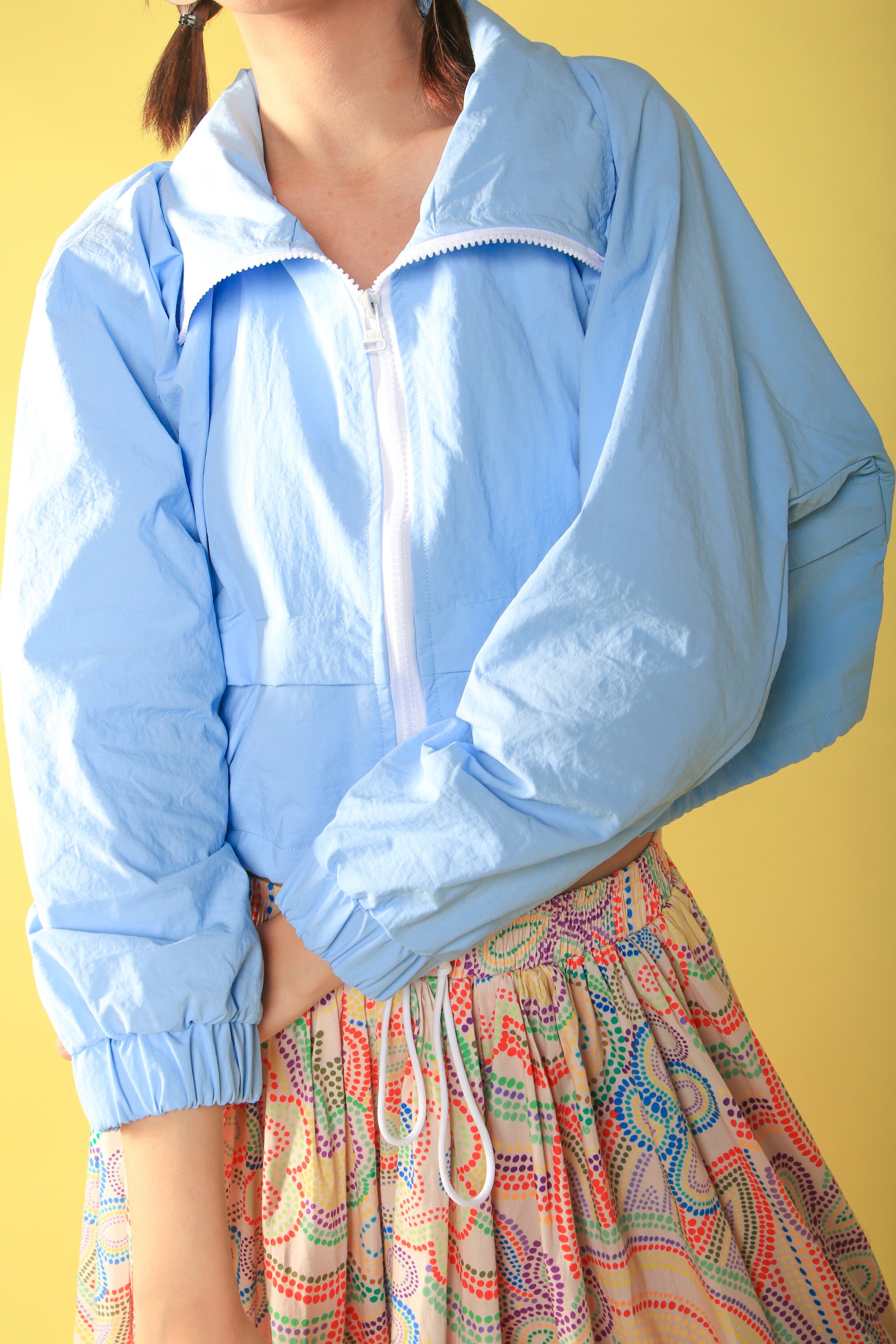 BASIC BLUE NYLON CROP JACKET