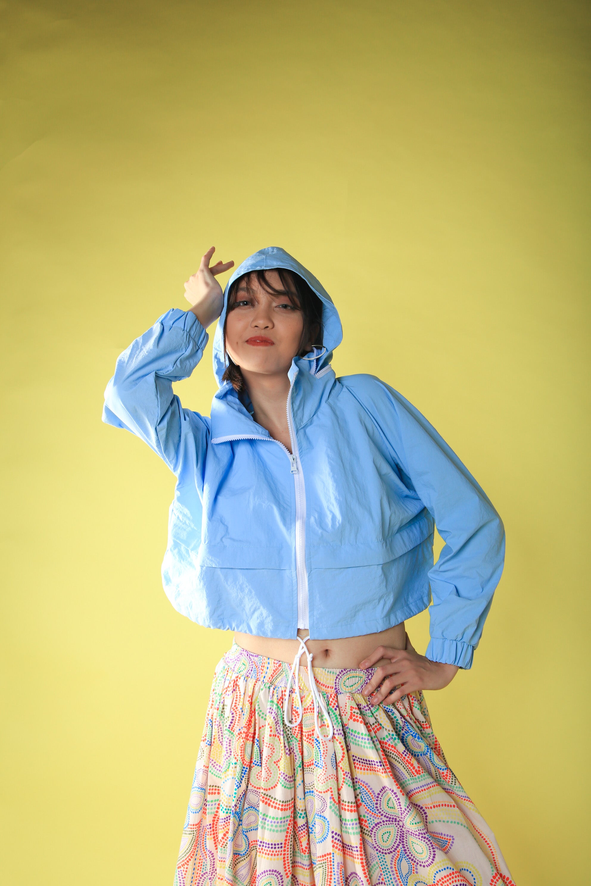 BASIC BLUE NYLON CROP JACKET