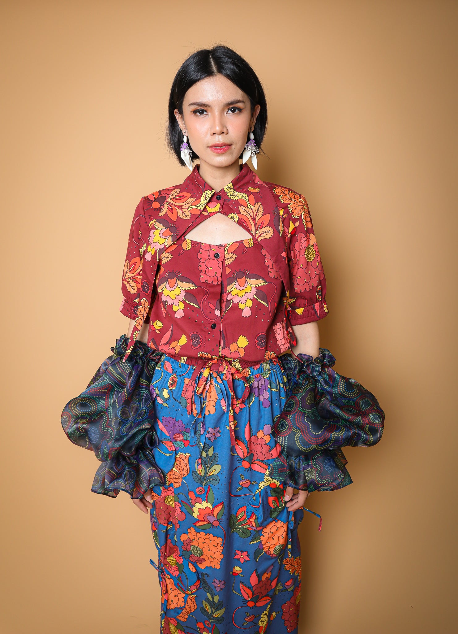 FLORAL BURGUNDY COLLAR SHIRT