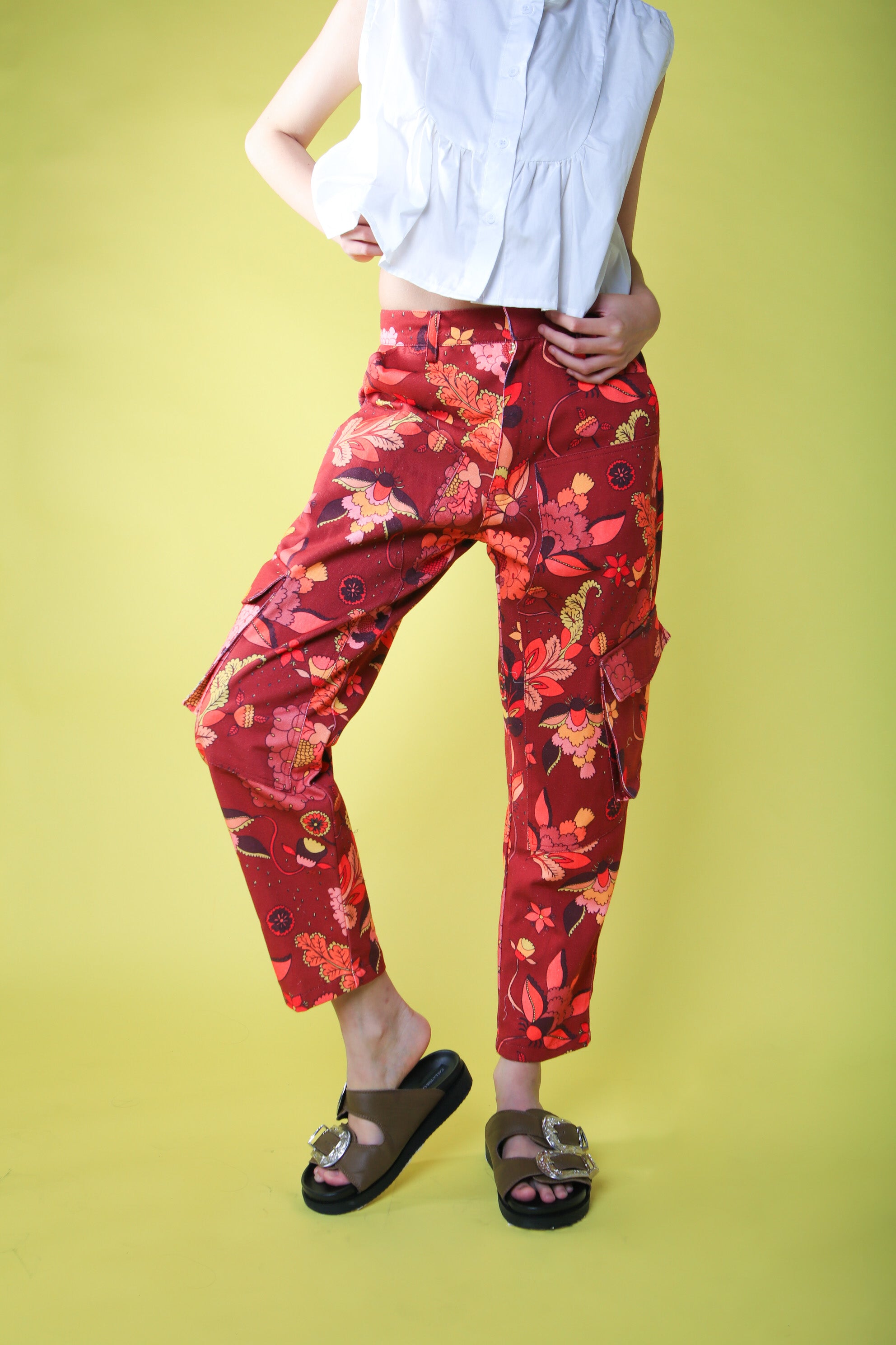 FLORAL BURGUNDY DENIM PANTS