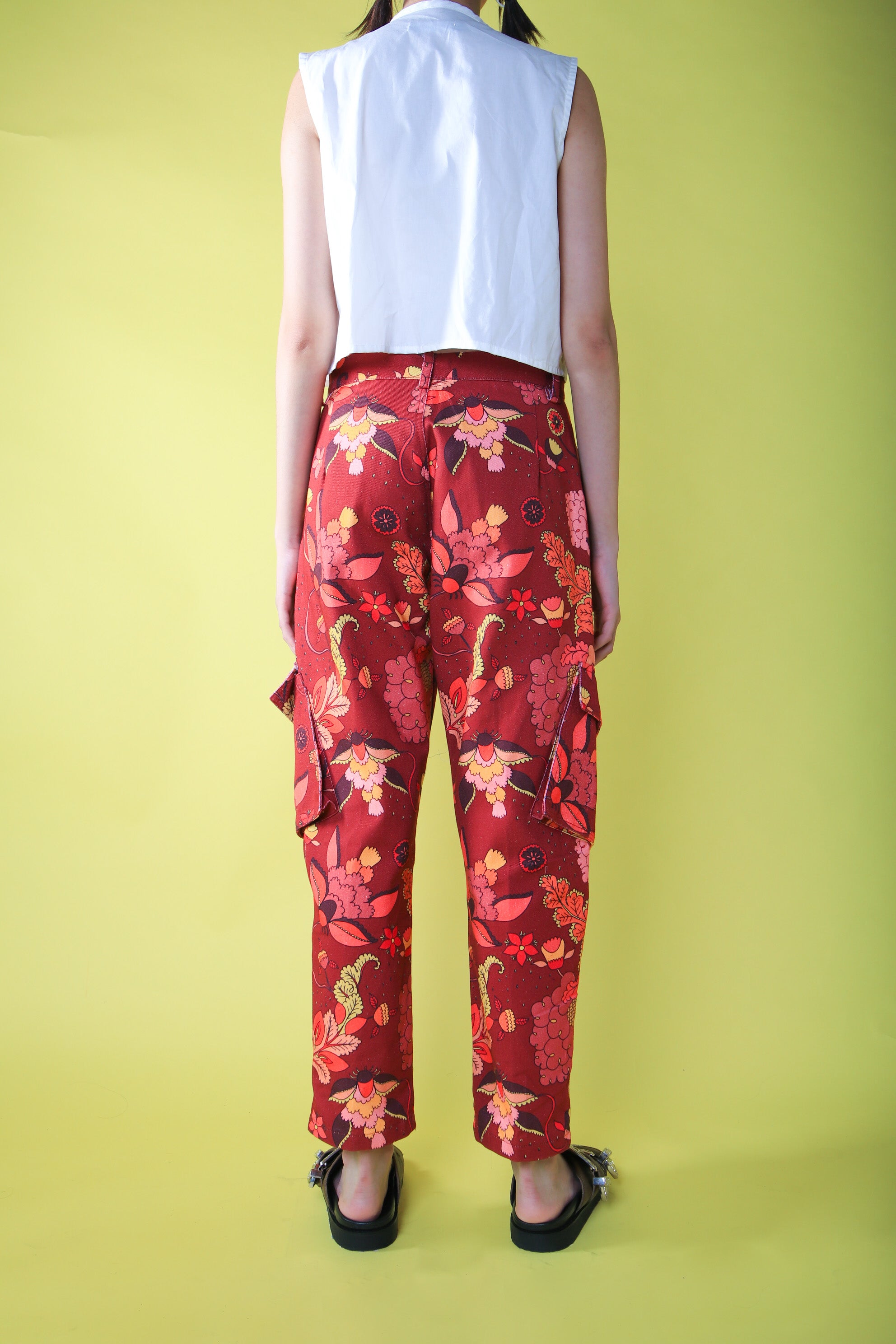 FLORAL BURGUNDY DENIM PANTS