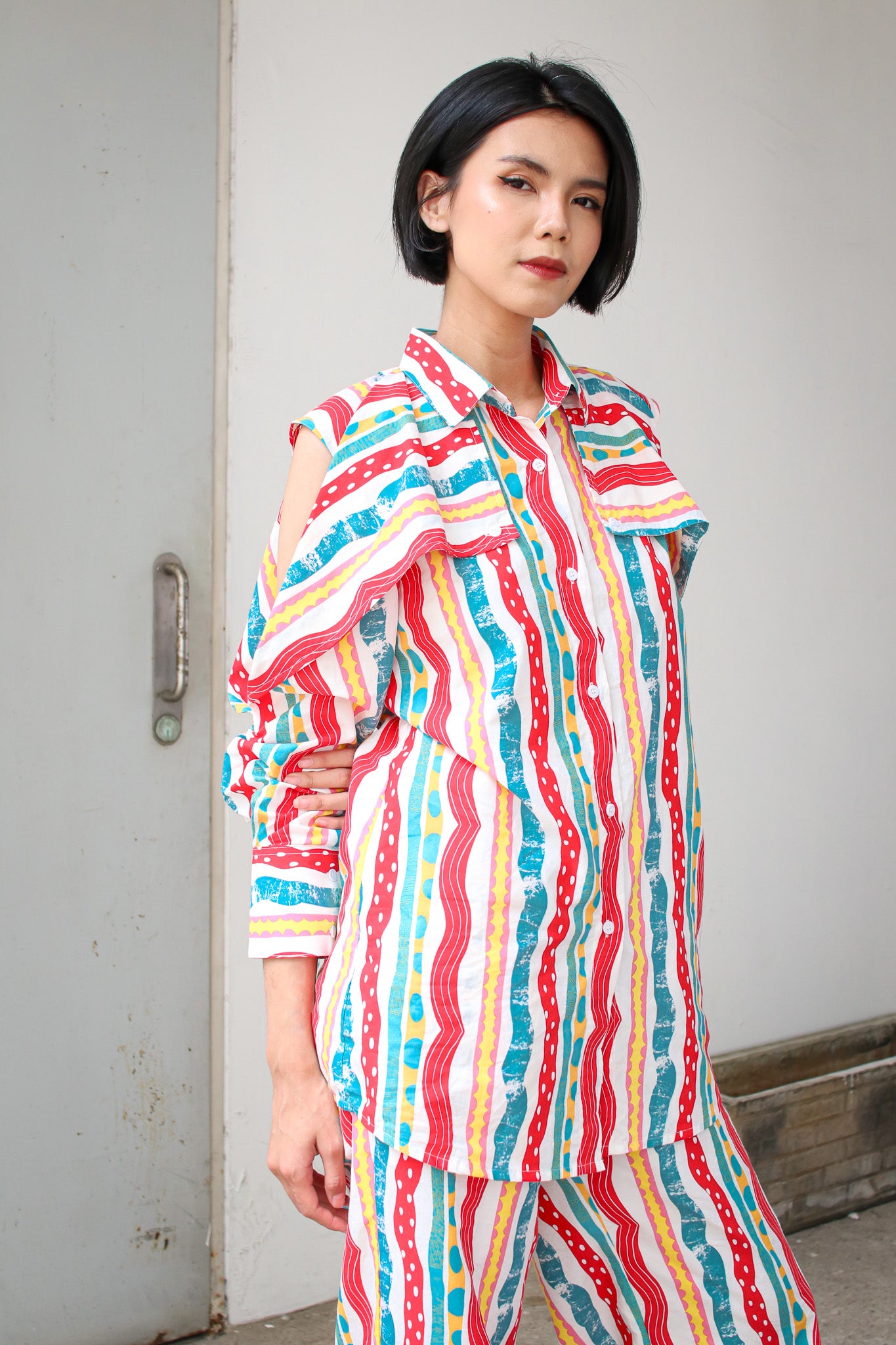 WAVY SHOULDER SHIRT