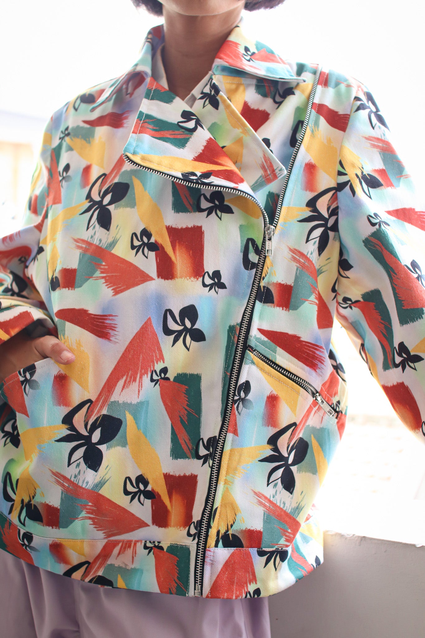 FLOWER SPLASH DENIM JACKET