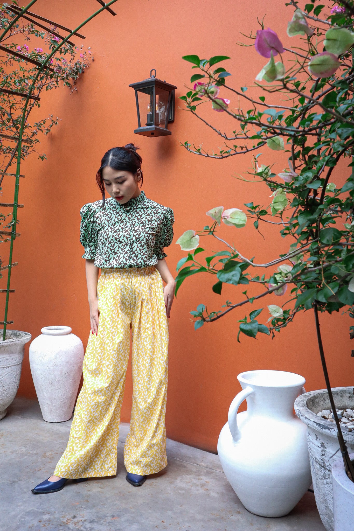 HORIZON HIGHWAIST RUBBER PANTS IN YELLOW