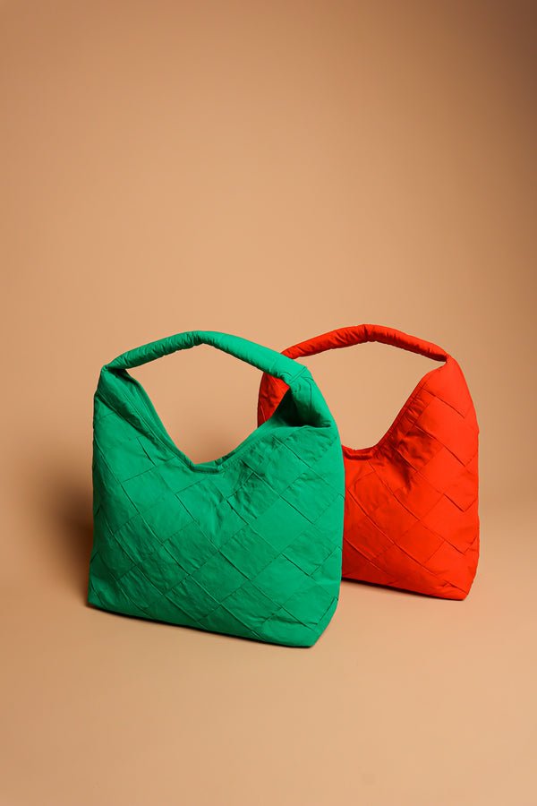 BASIC GREEN WOVEN BAG