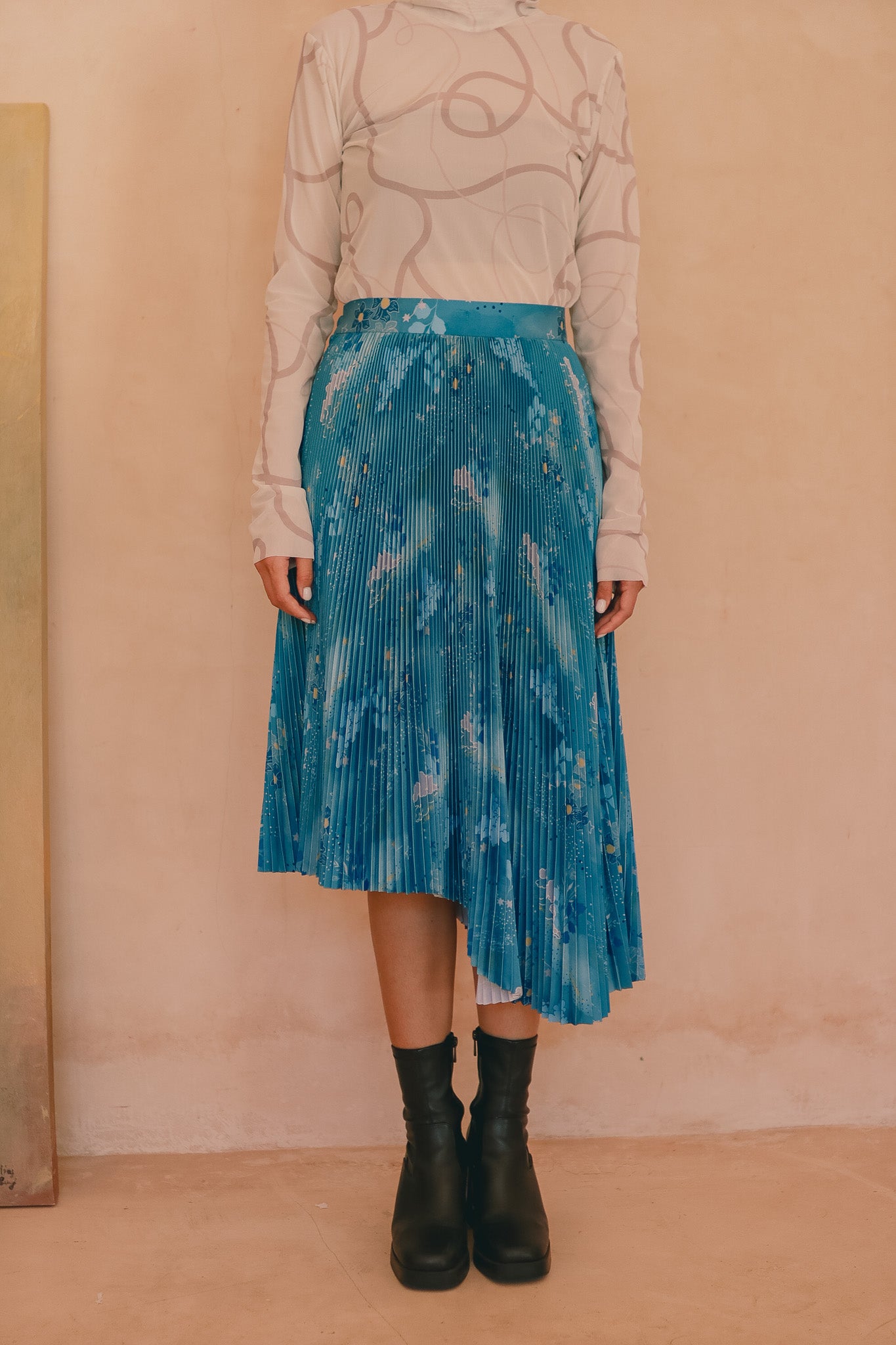 CALLA X ADINIA ASYMMETRIC PLEATS SKIRT IN BLUE