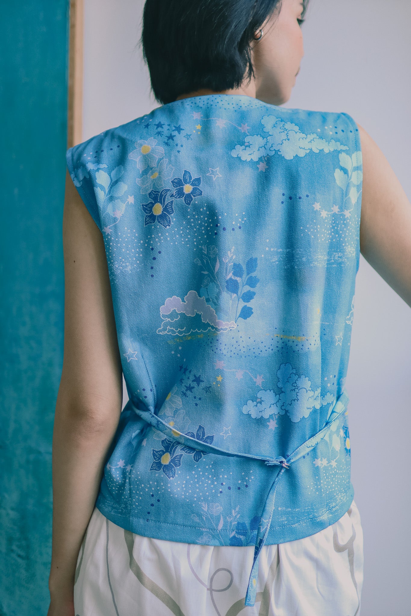 CALLA X ADINIA POCKET DENIM VEST IN BLUE