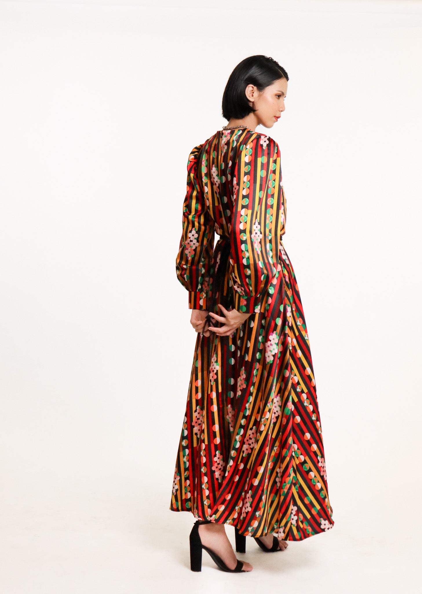 LUMINANCE STELLA DRESS IN GOLD