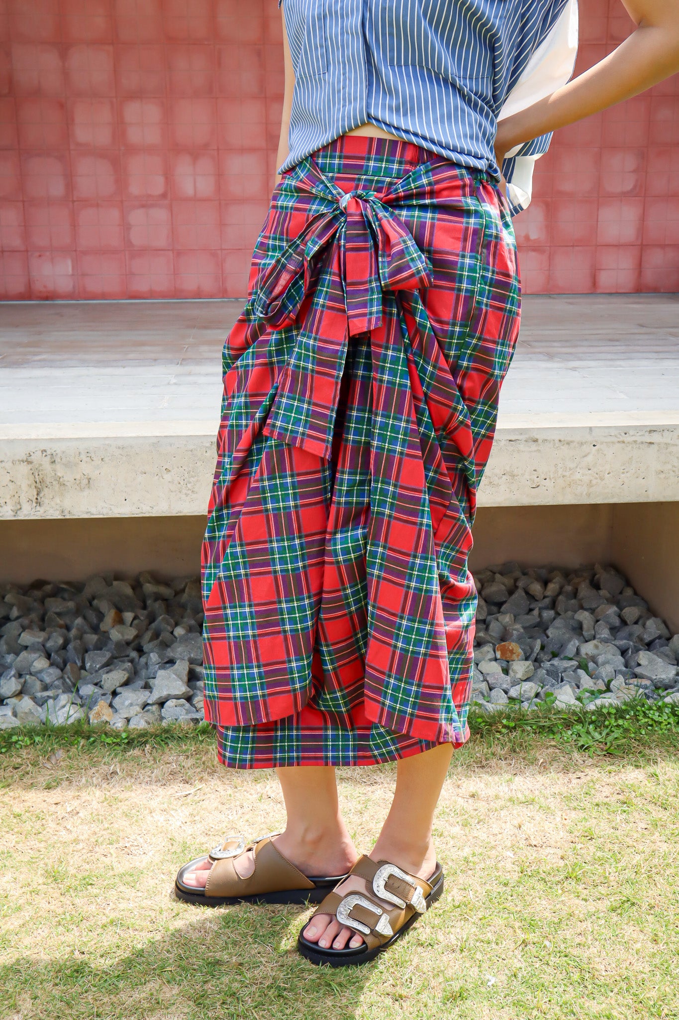 BASIC TARTAN SAROONG IN RED