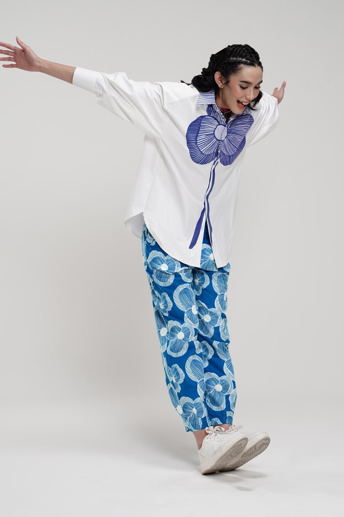 Karmen Corduroy Pants - Blue