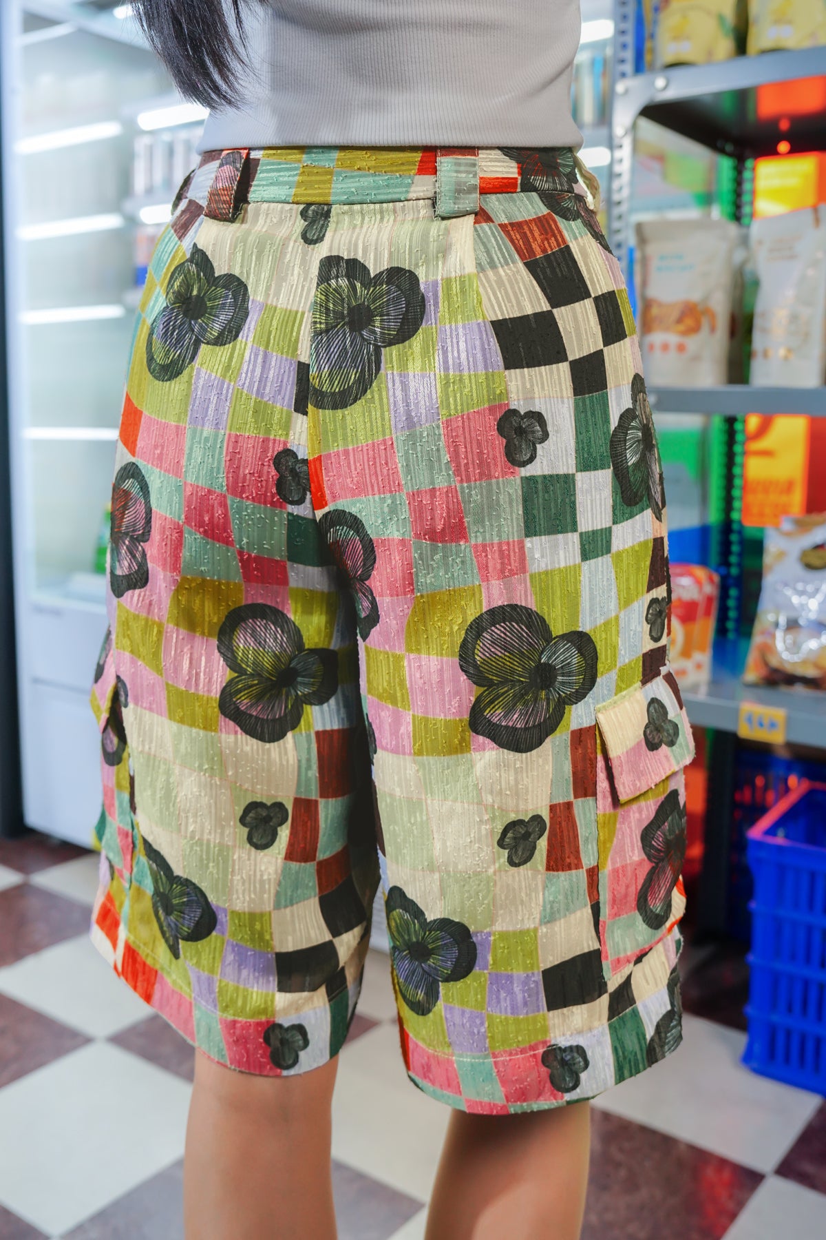 Lucid Bloom Bermuda Pants - Hues