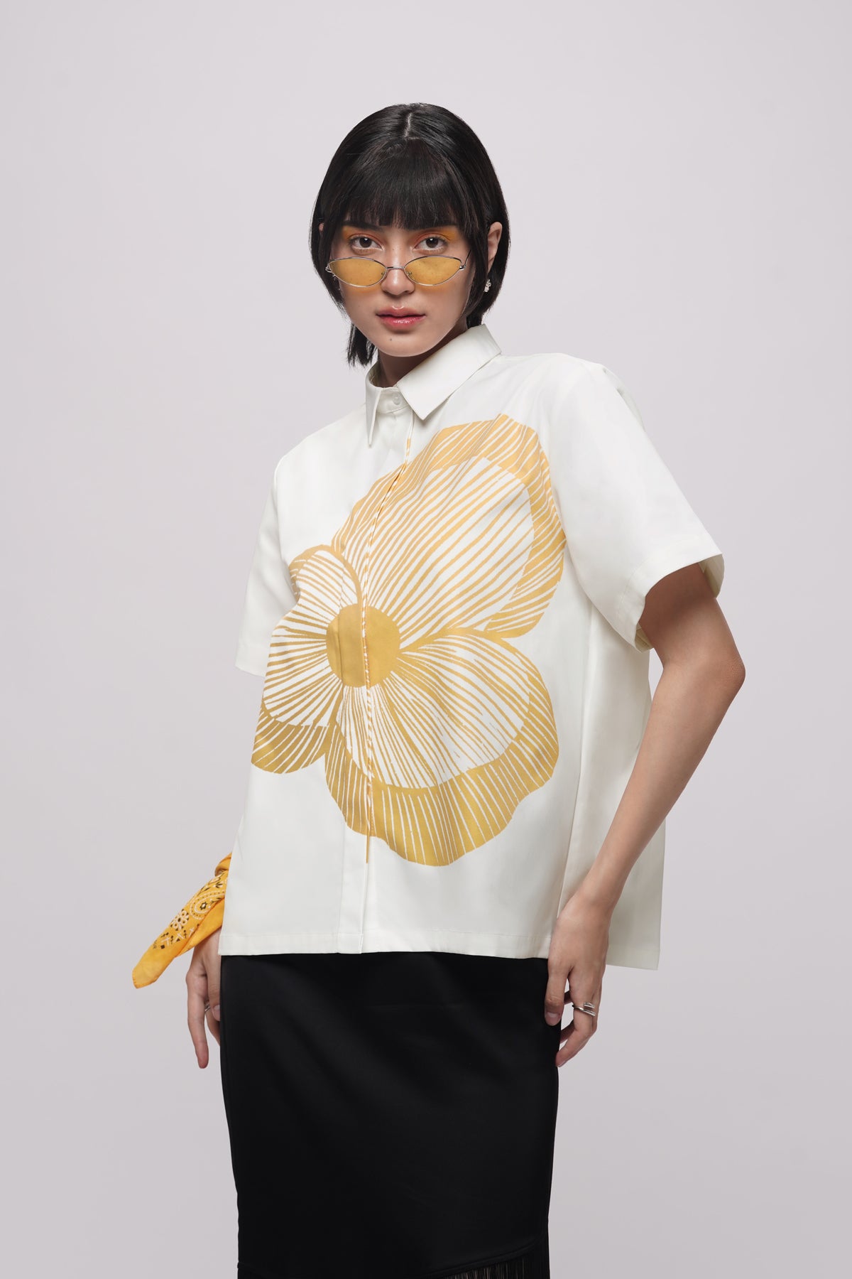 Mora Shirt - White Yell-o