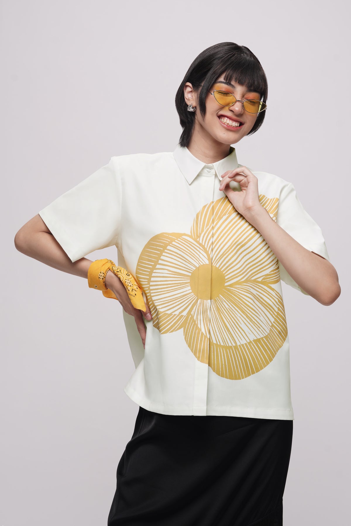 Mora Shirt - White Yell-o