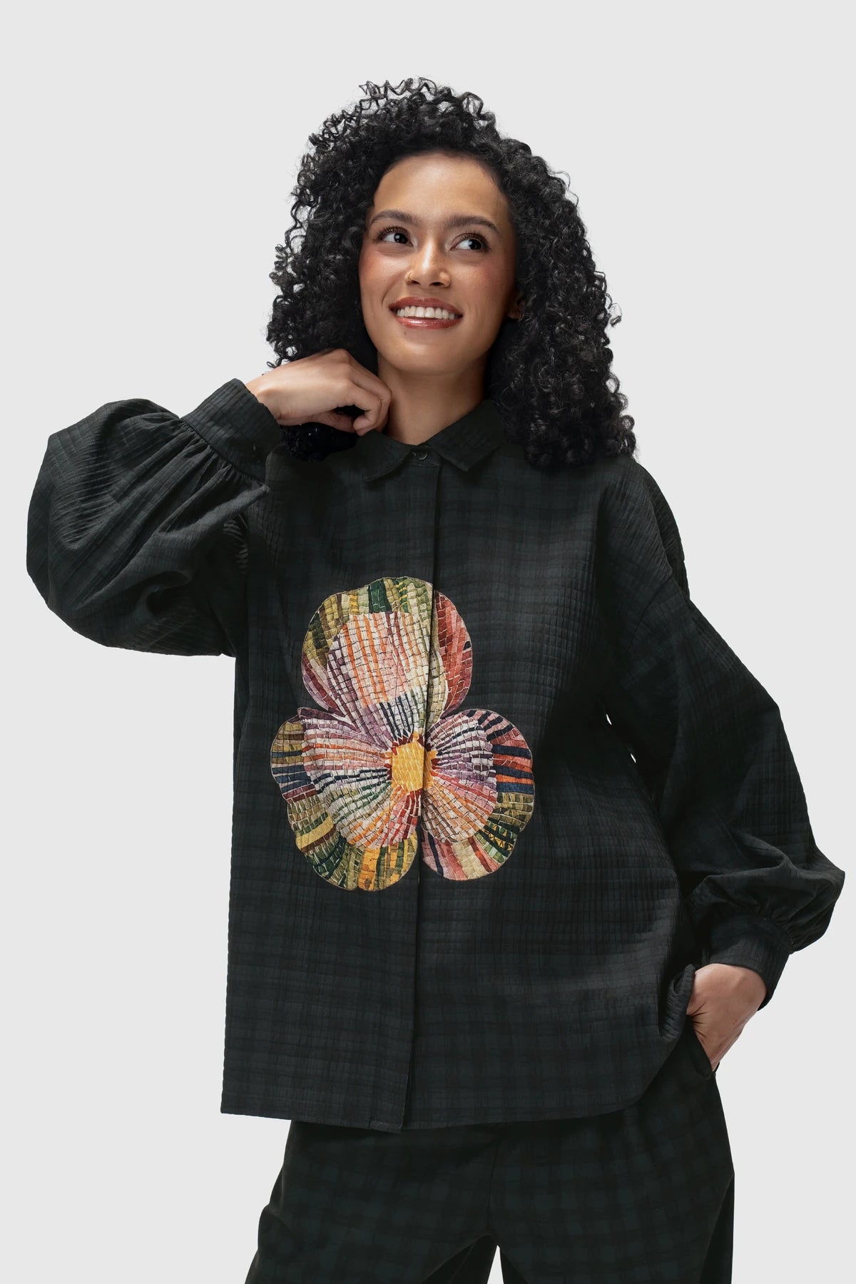 Noir Pansy Shirt - Lush