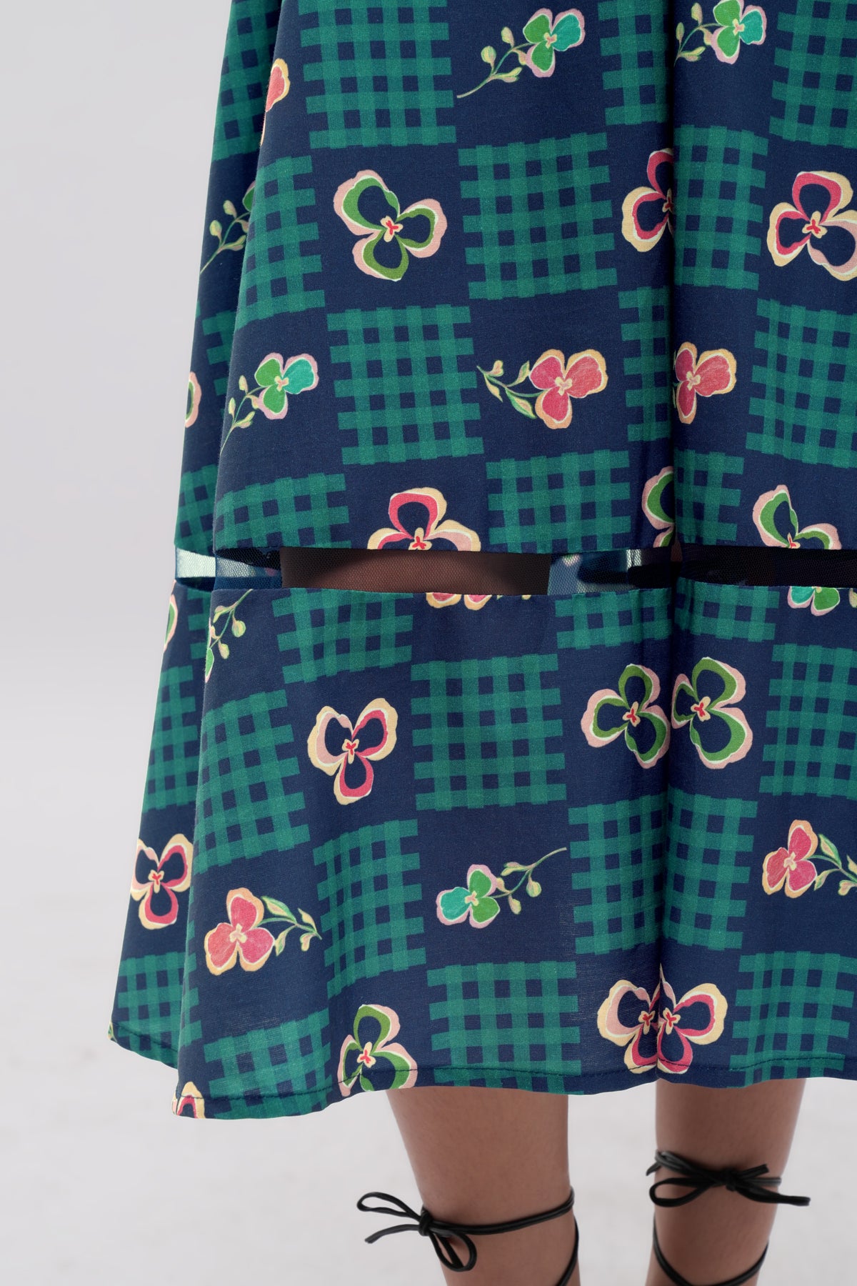 Orelle Line Skirt - Blume