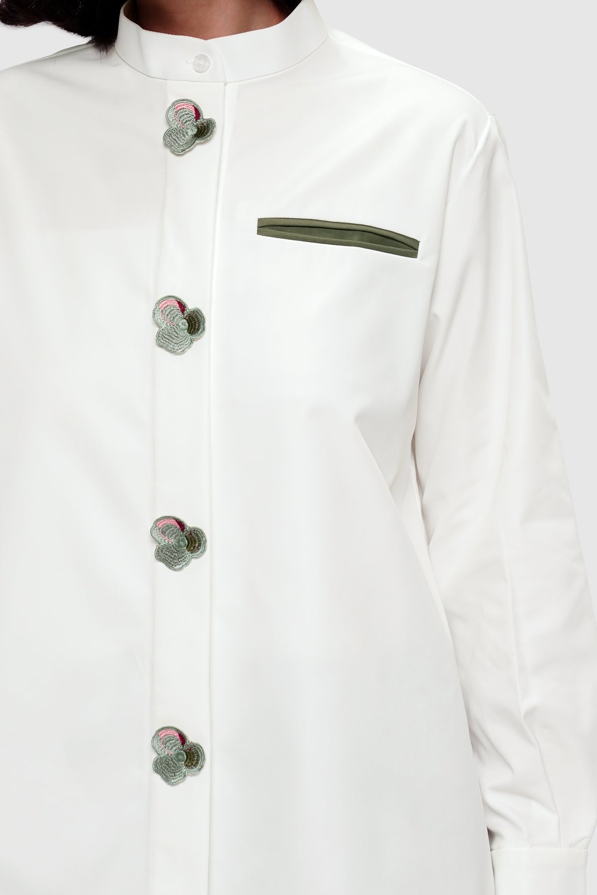 Pansy Embroidery Shirt - Cloudy