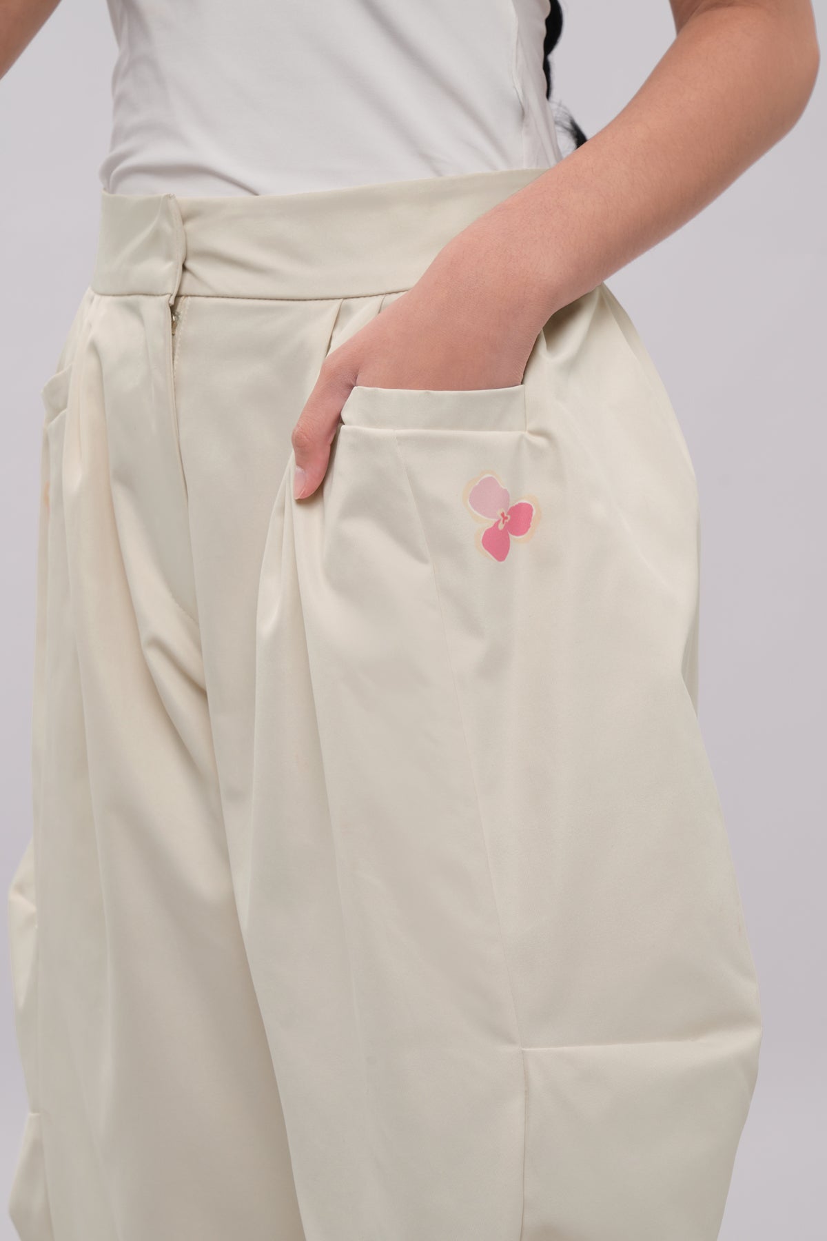 Raya Barrel Pants - Butter