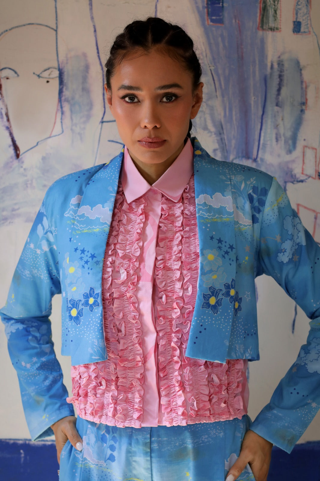 CALLA X ADINIA CROP BLAZER IN BLUE