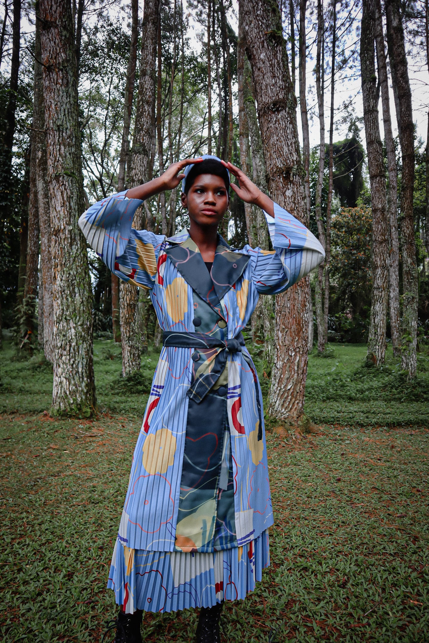 BEAU BLUE PLEATS TRENCH COAT