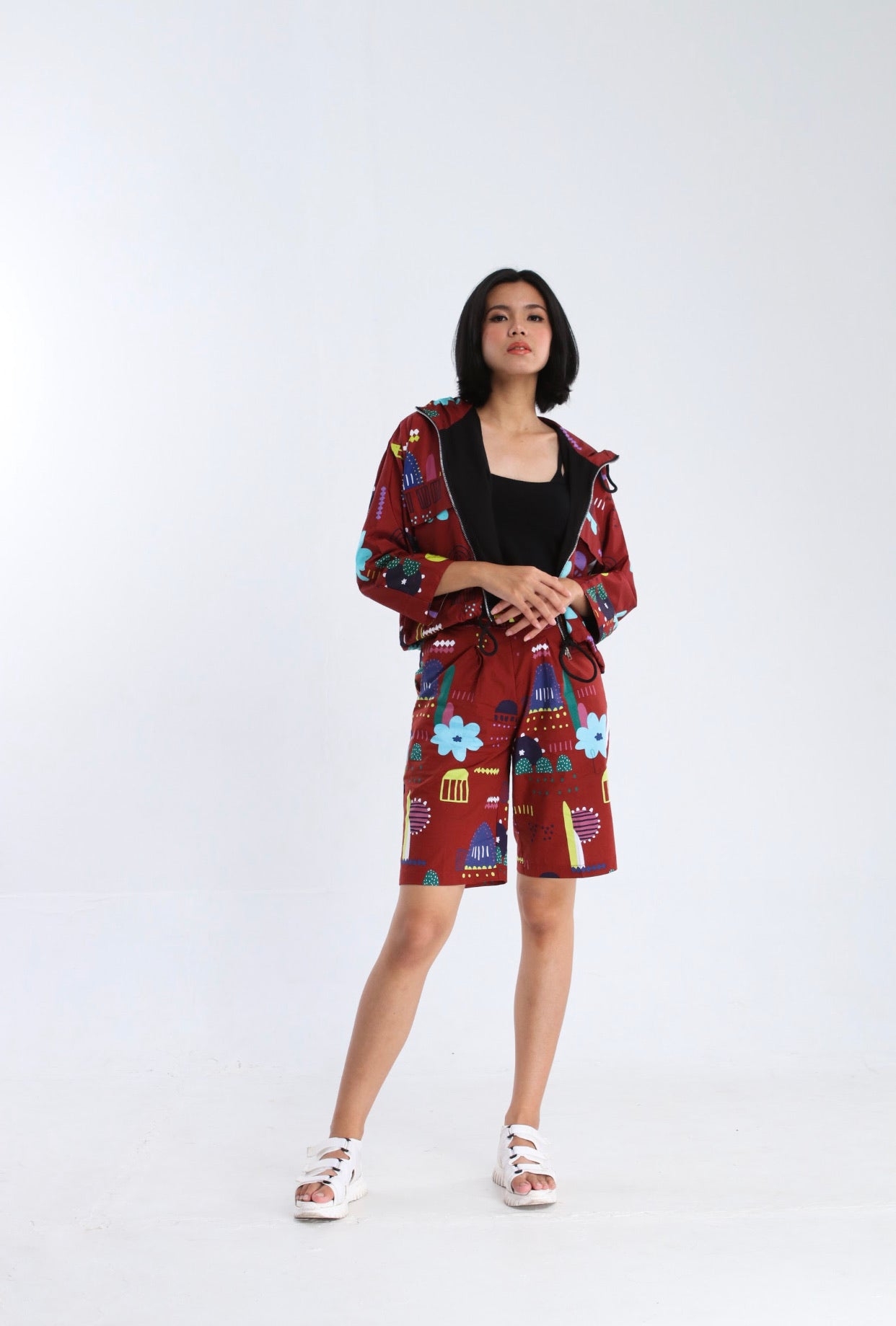 ANNA RED BERMUDA PANTS