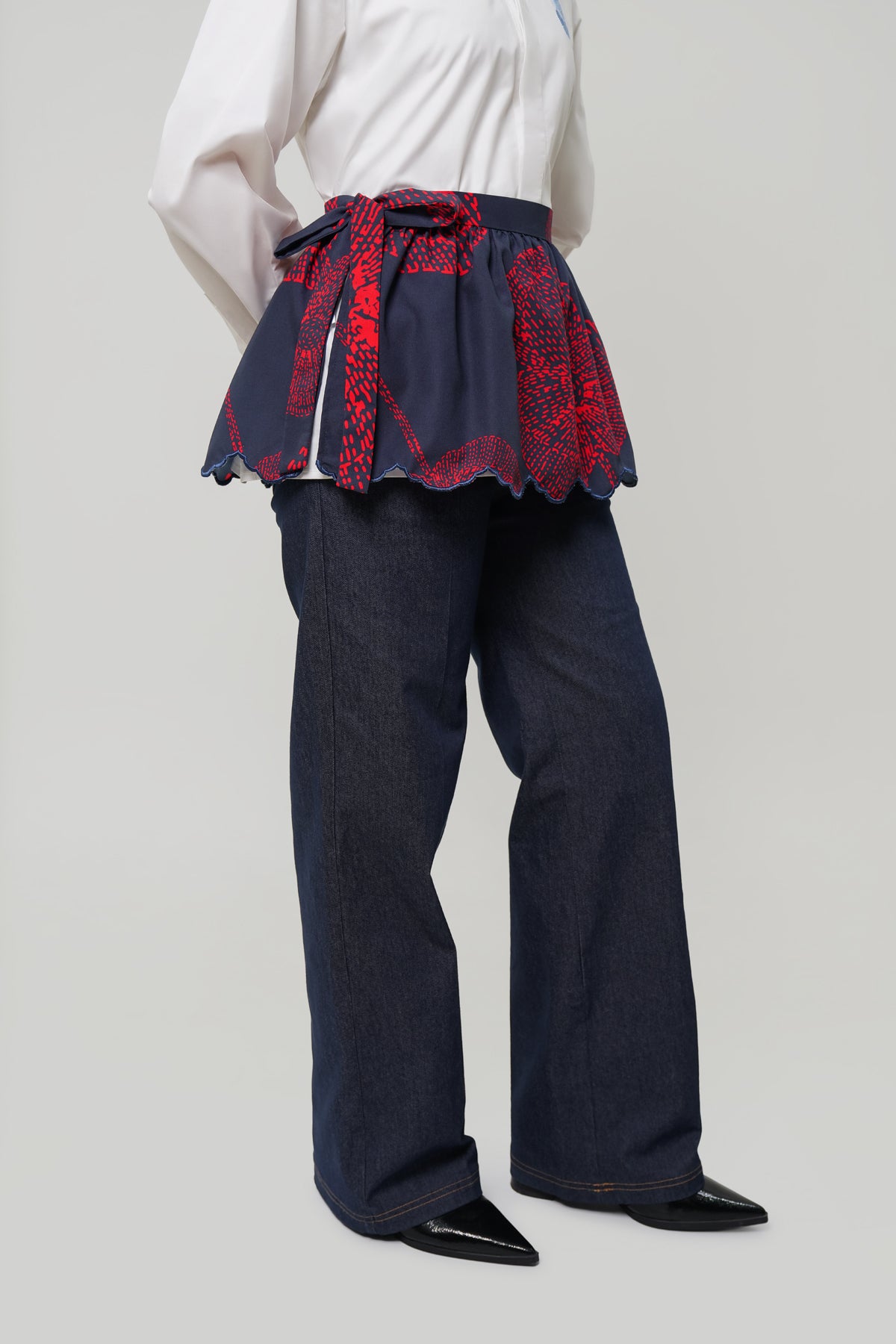 Greta Peplum - Overture