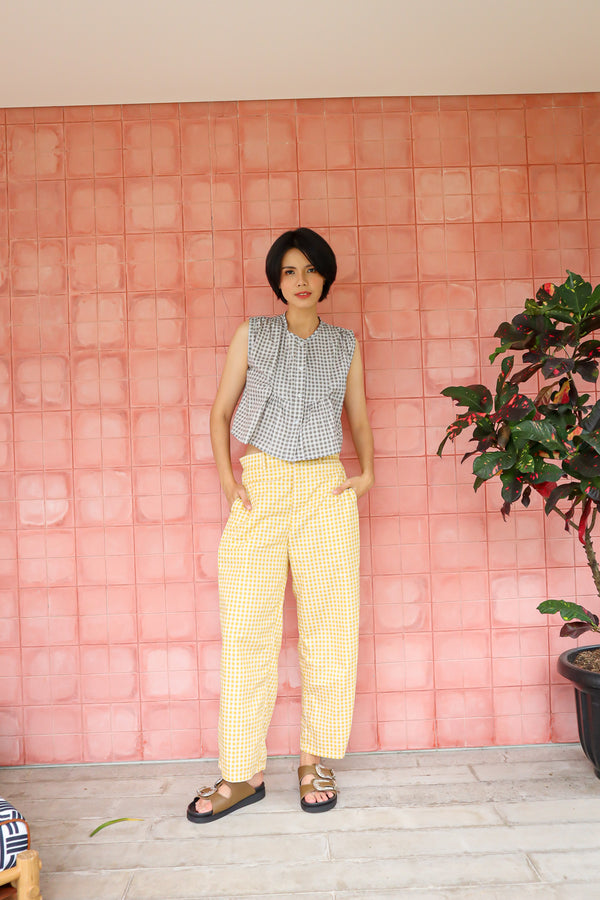 BASIC GINGHAM PANTS IN YELLOW