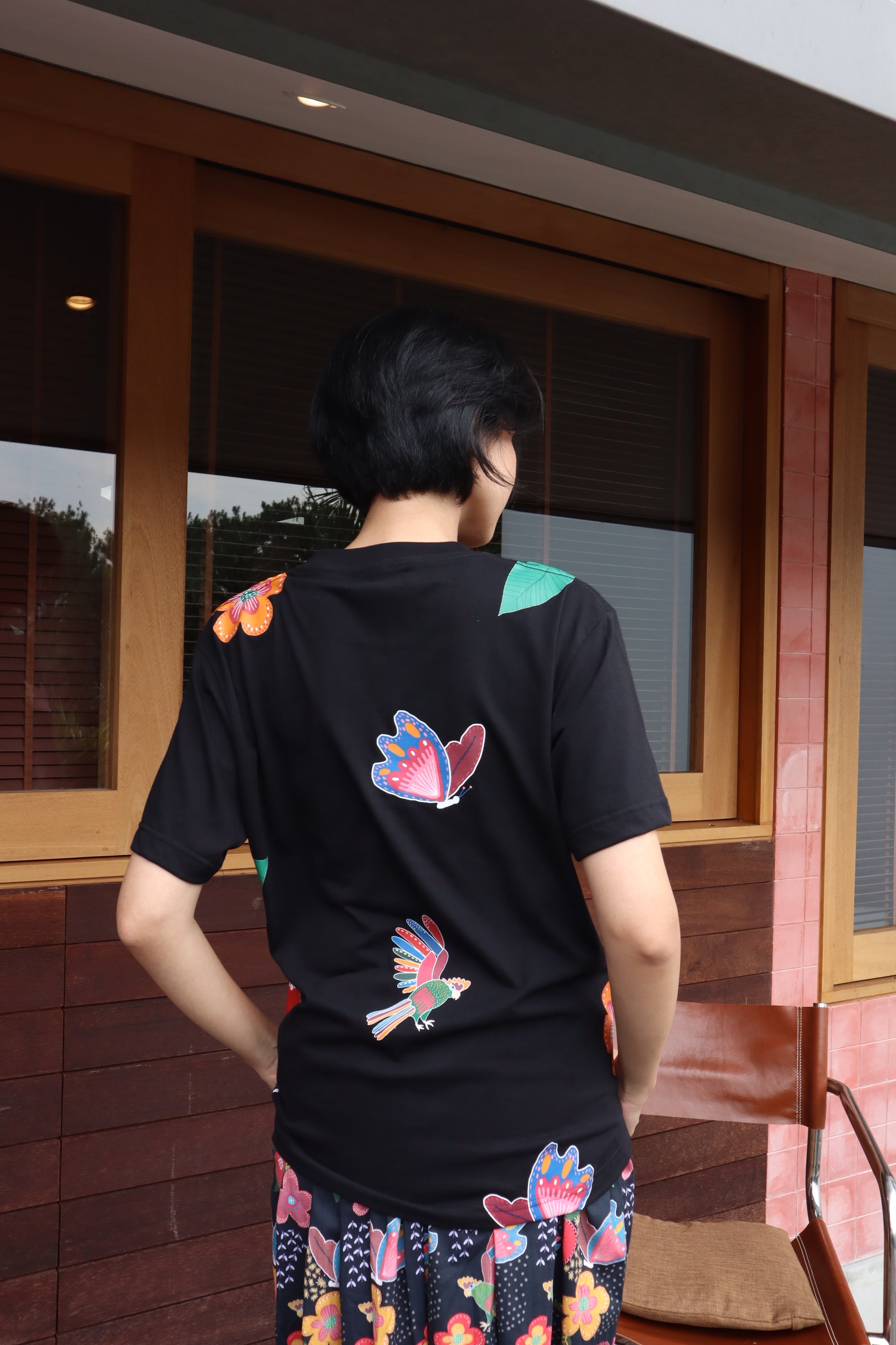 BLACK BIRD T-SHIRT IN BLACK