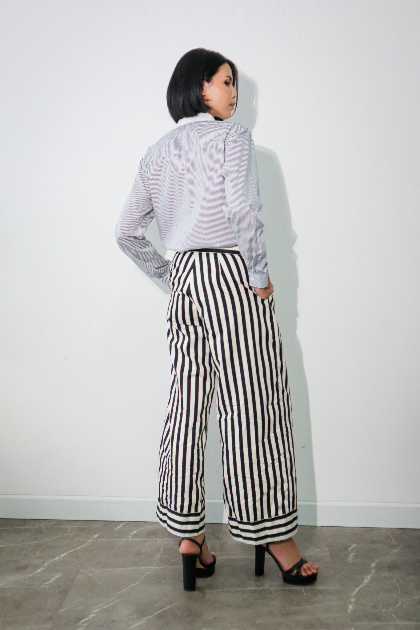 BASIC STRIPES PALAZZO PANTS IN BLACK