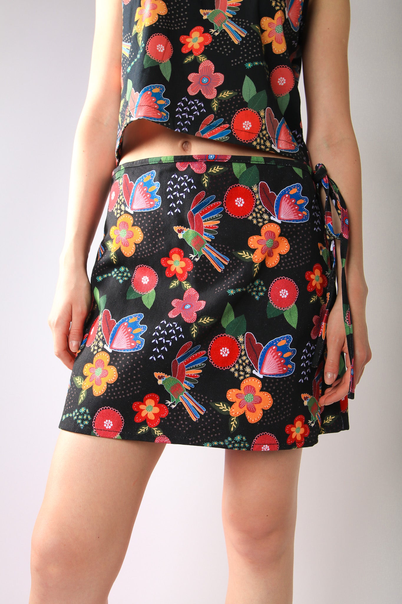 BLACK BIRD DENIM SKORT