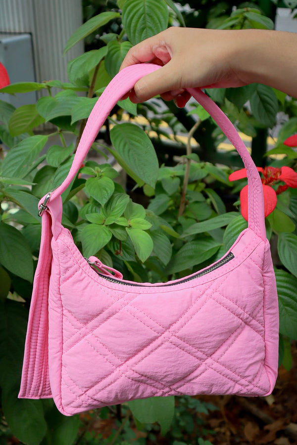 BASIC FUCHSIA QUILTED BAG