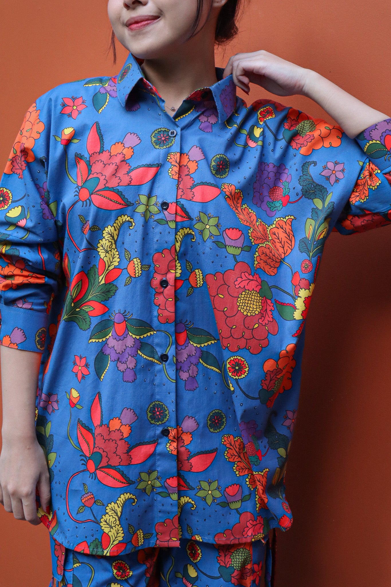 FLORAL BLUE OVERSIZED SHIRT