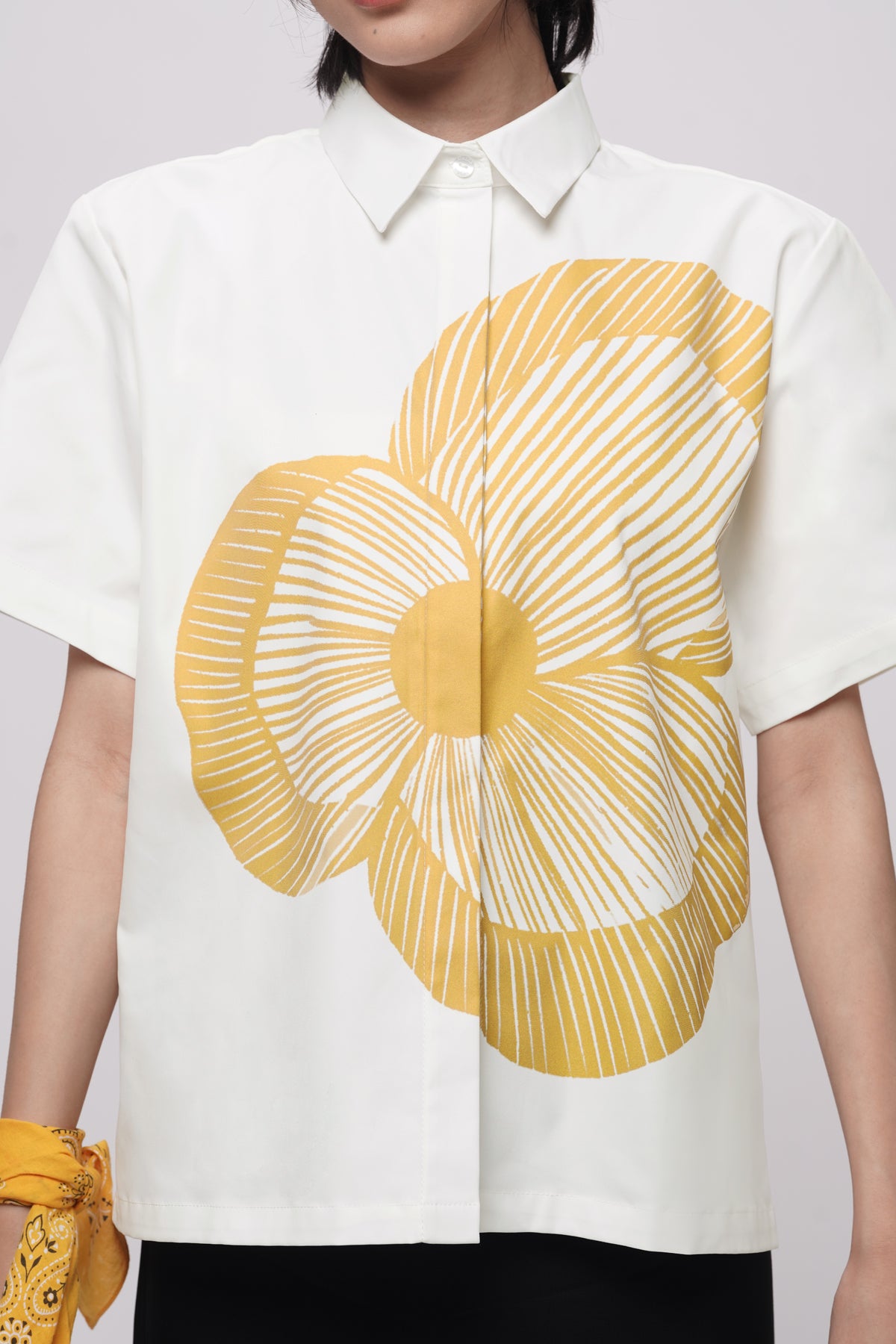 Mora Shirt - White Yell-o