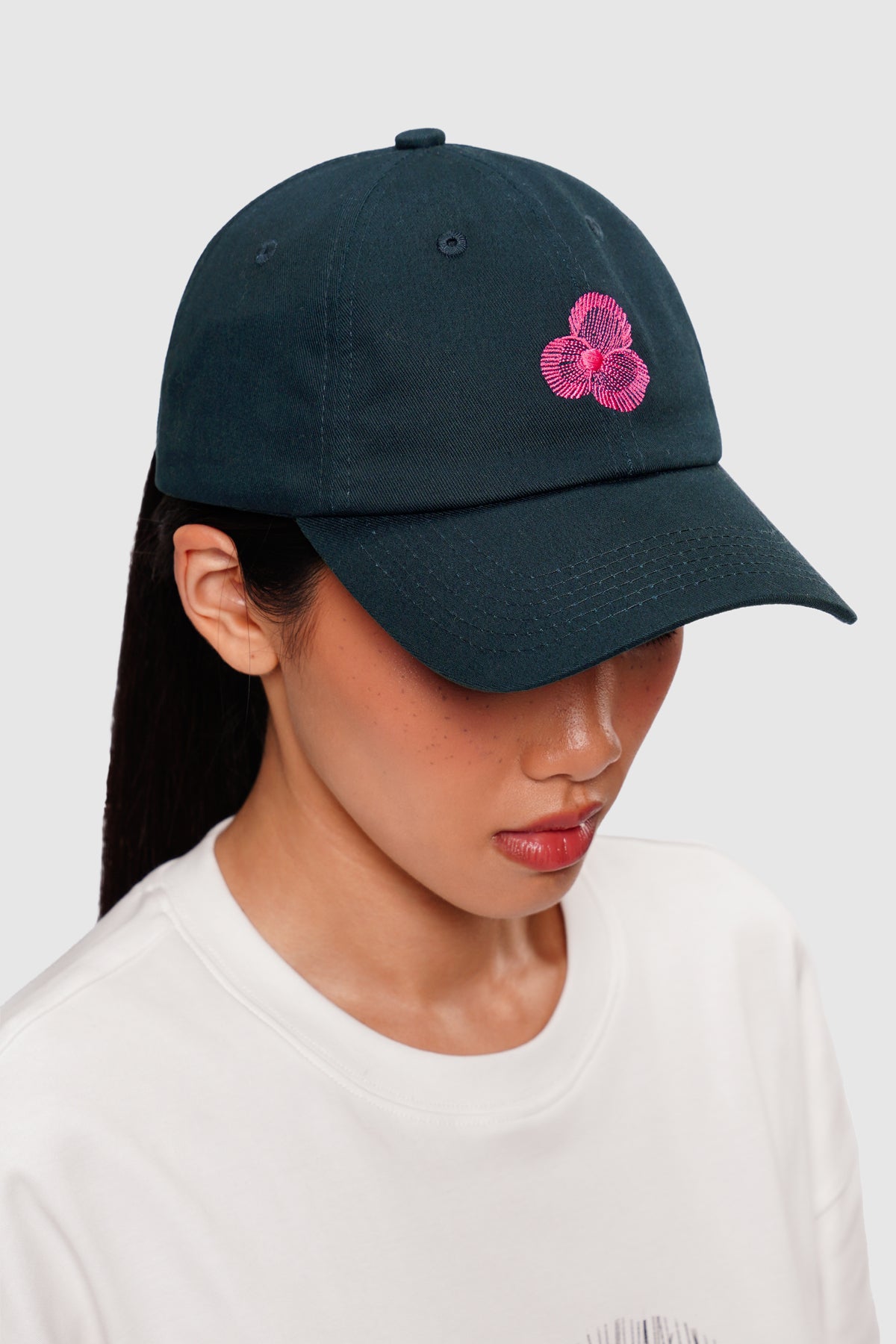Pansy Cap Calla - Navy