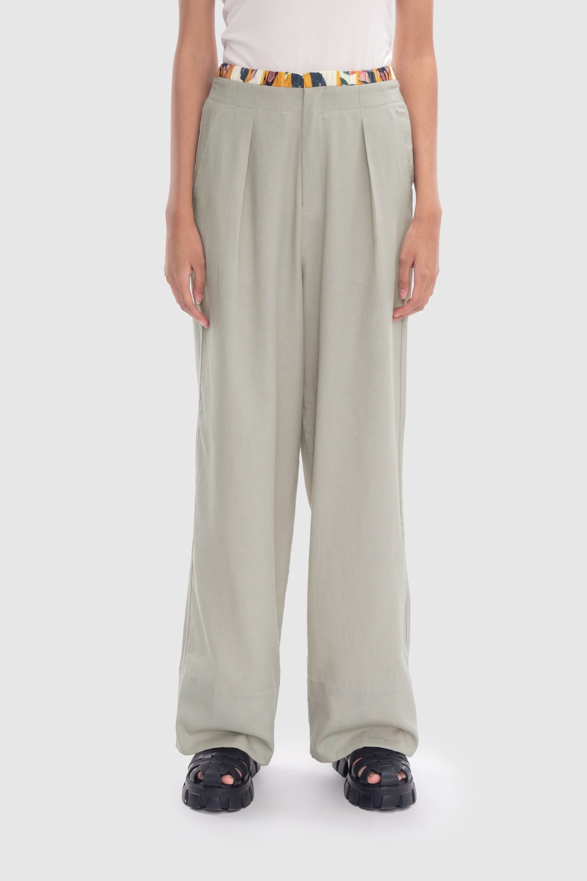Solstice Reveal Hem Pants - Stone