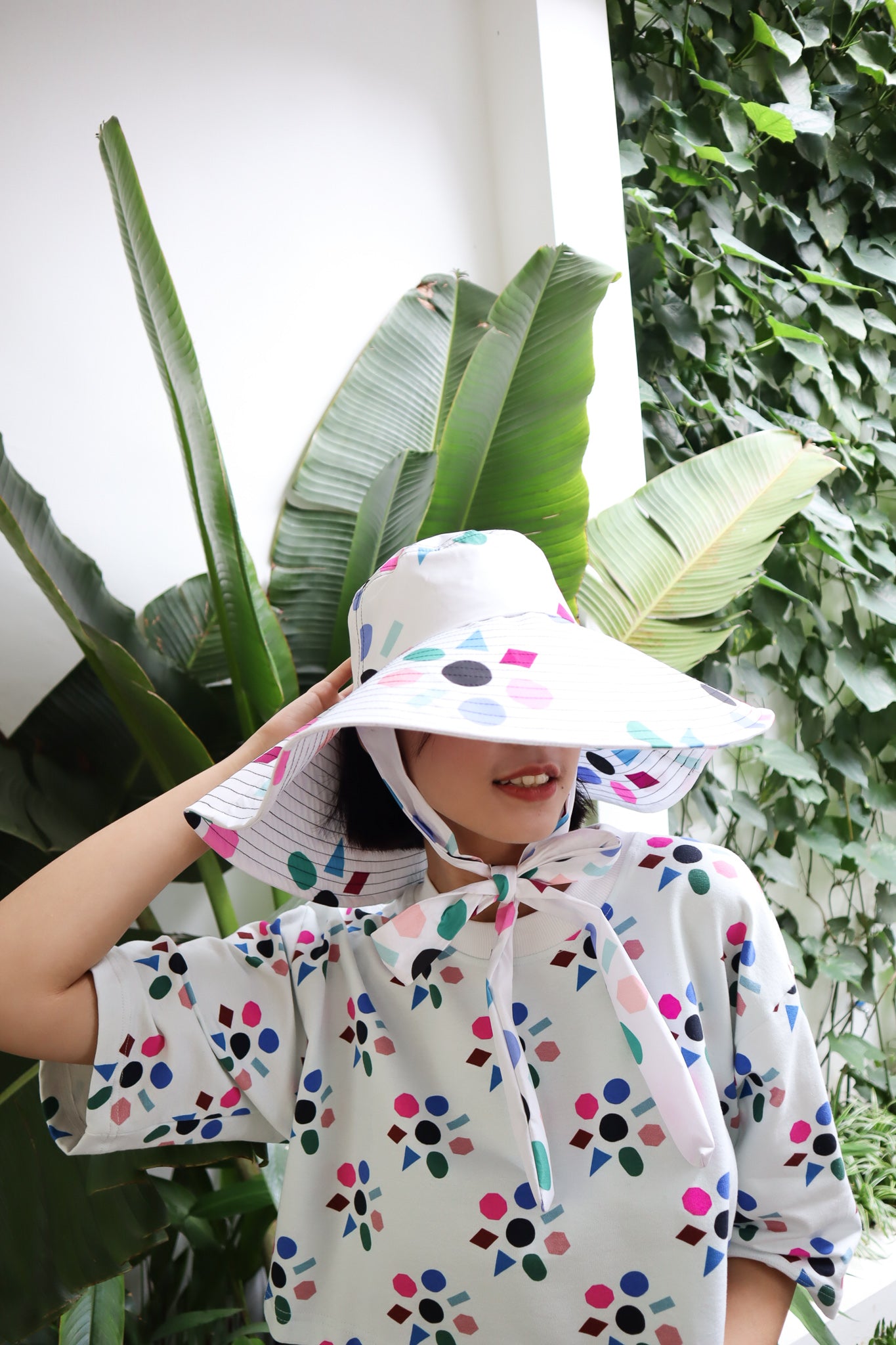 WHITE SEED SUMMER HAT