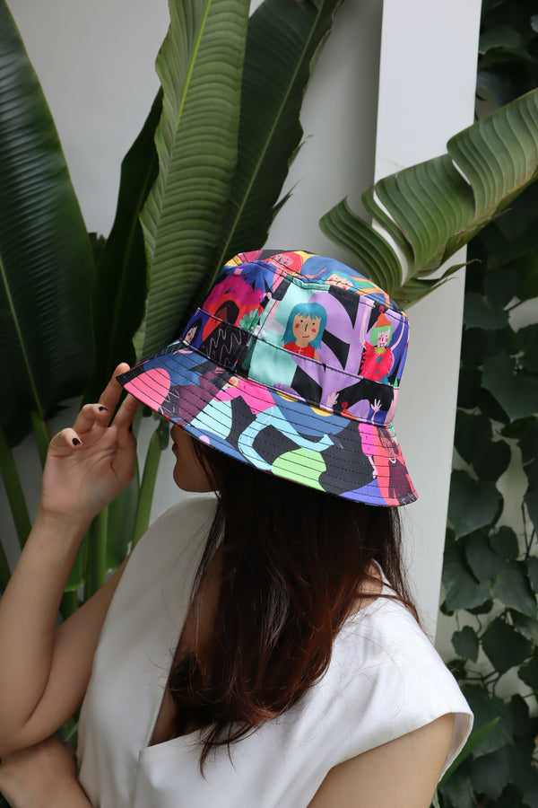 IDEKU BLACK BUCKET HAT