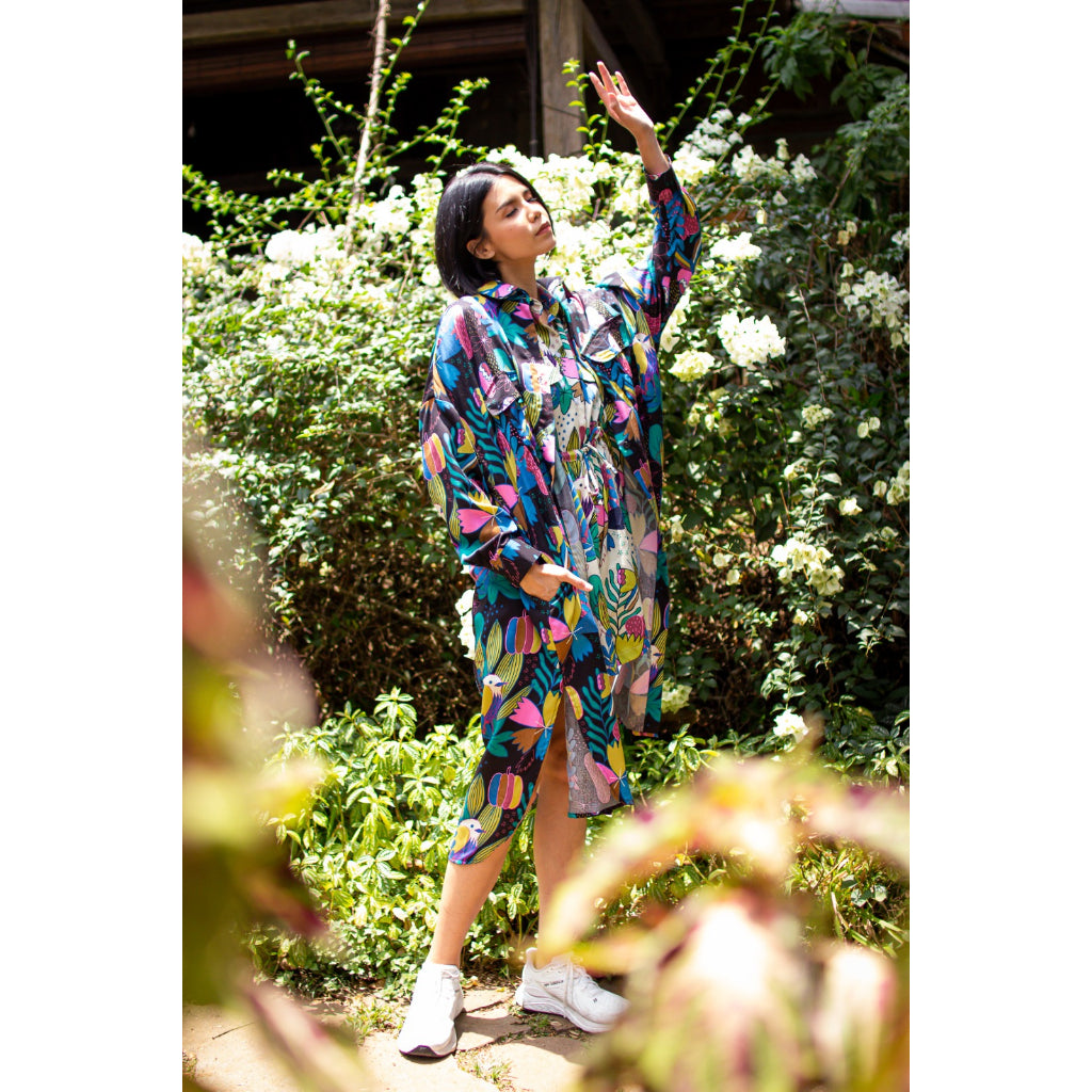 JUNGLE LONG OUTER IN BLACK